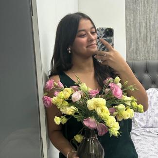 Niya Jain casual photo