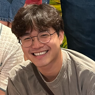 Casual photo of Justin Luong